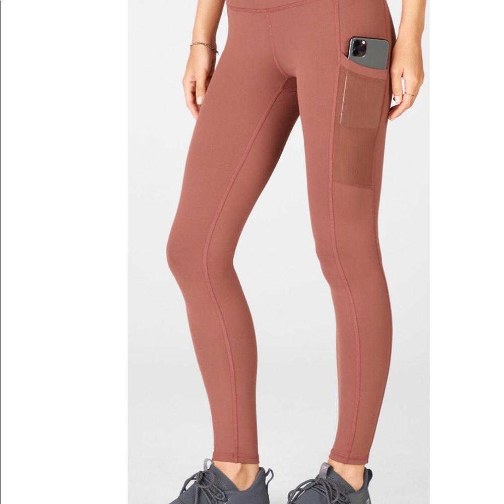 Mila high wasted pocket legging